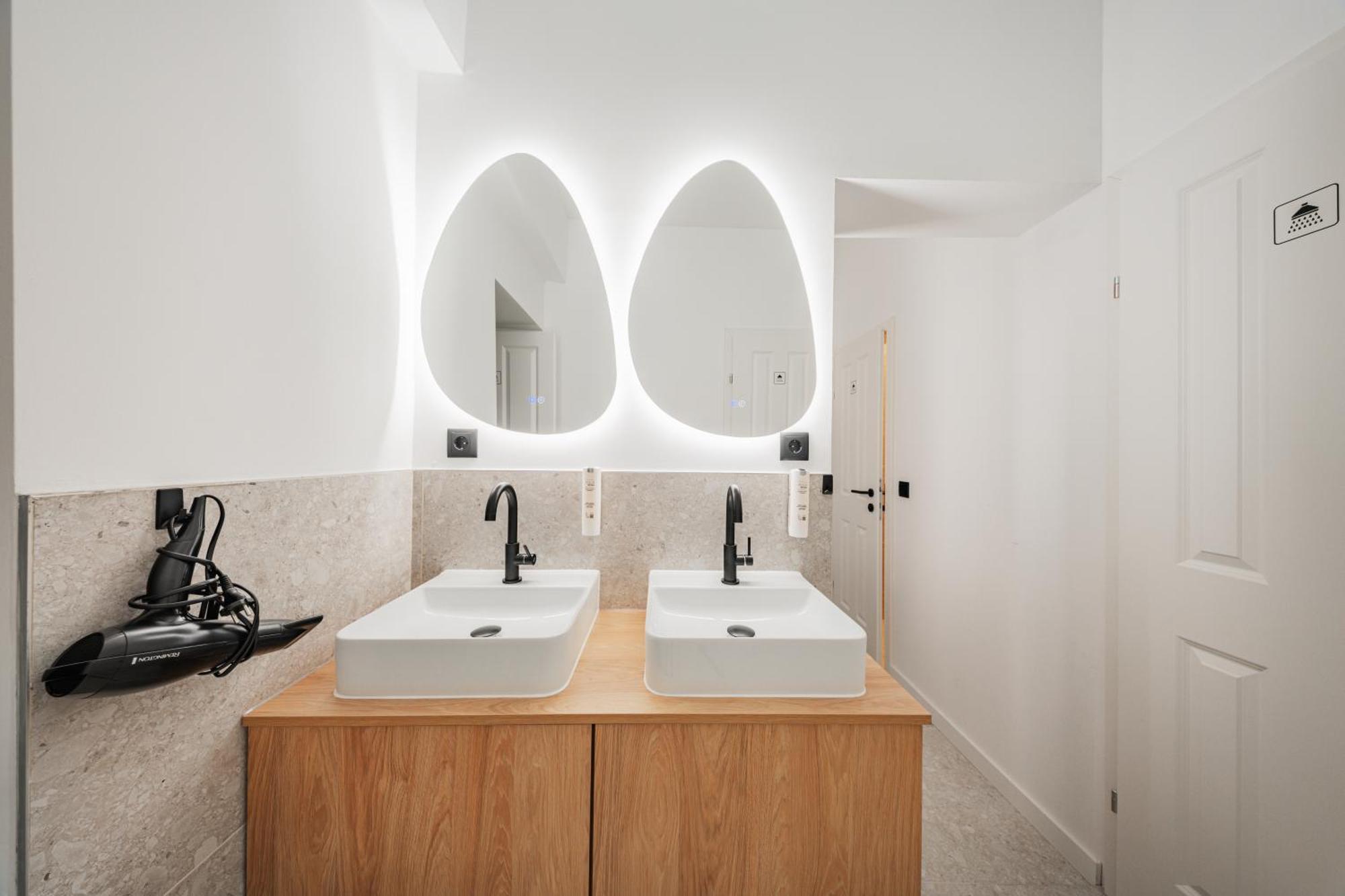 Rive By Home1 Vienna Exterior photo